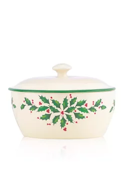 Brand new 👍 Lenox® Holiday Covered Casserole 🔔